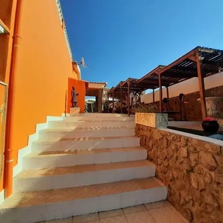 Σπίτι διακοπών Countryside With Jacuzzi And Pool Silves
