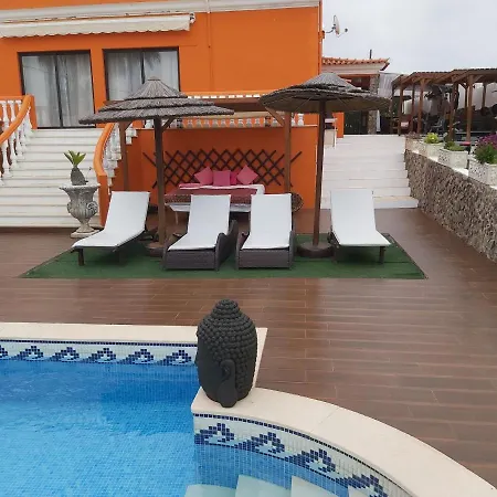 Countryside With Jacuzzi And Pool *