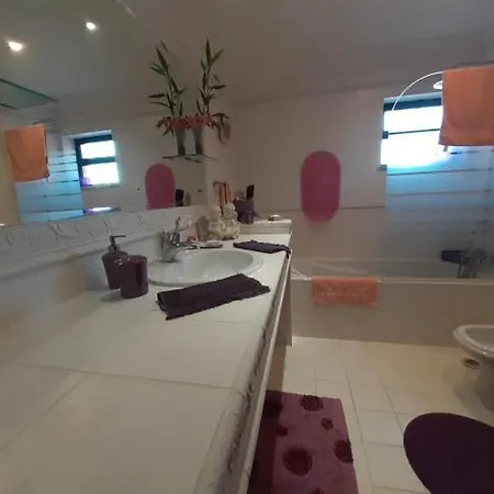 Сasa de vacaciones Countryside With Jacuzzi And Pool *