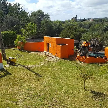 Countryside With Jacuzzi And Pool Dom wakacyjny *
